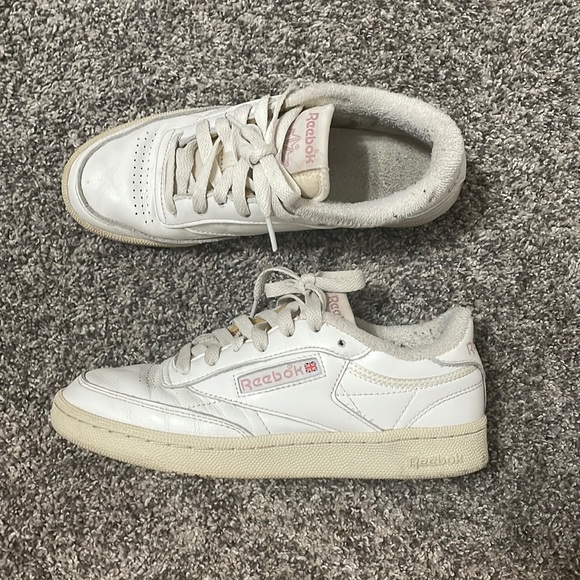 Reebok’s - Picture 1 of 6